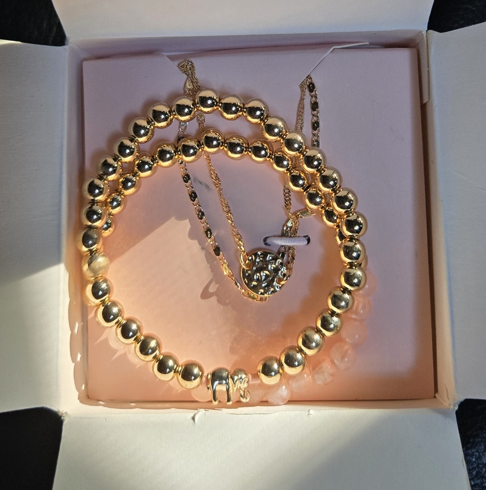 Lily Sky Designs Gold Luxurious Beaded Bracelet Set Of 4 Sz7" - Picture 3 of 10